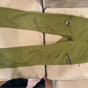 Women’s KUIU Green “Attack” Pants size 6